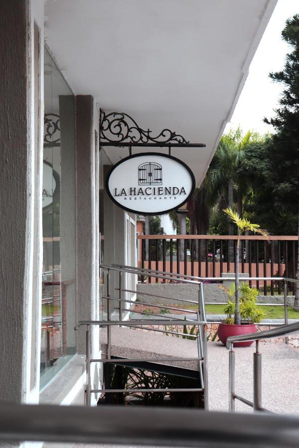 Hotel Casa Ballesteros 바랑키야 외부 사진