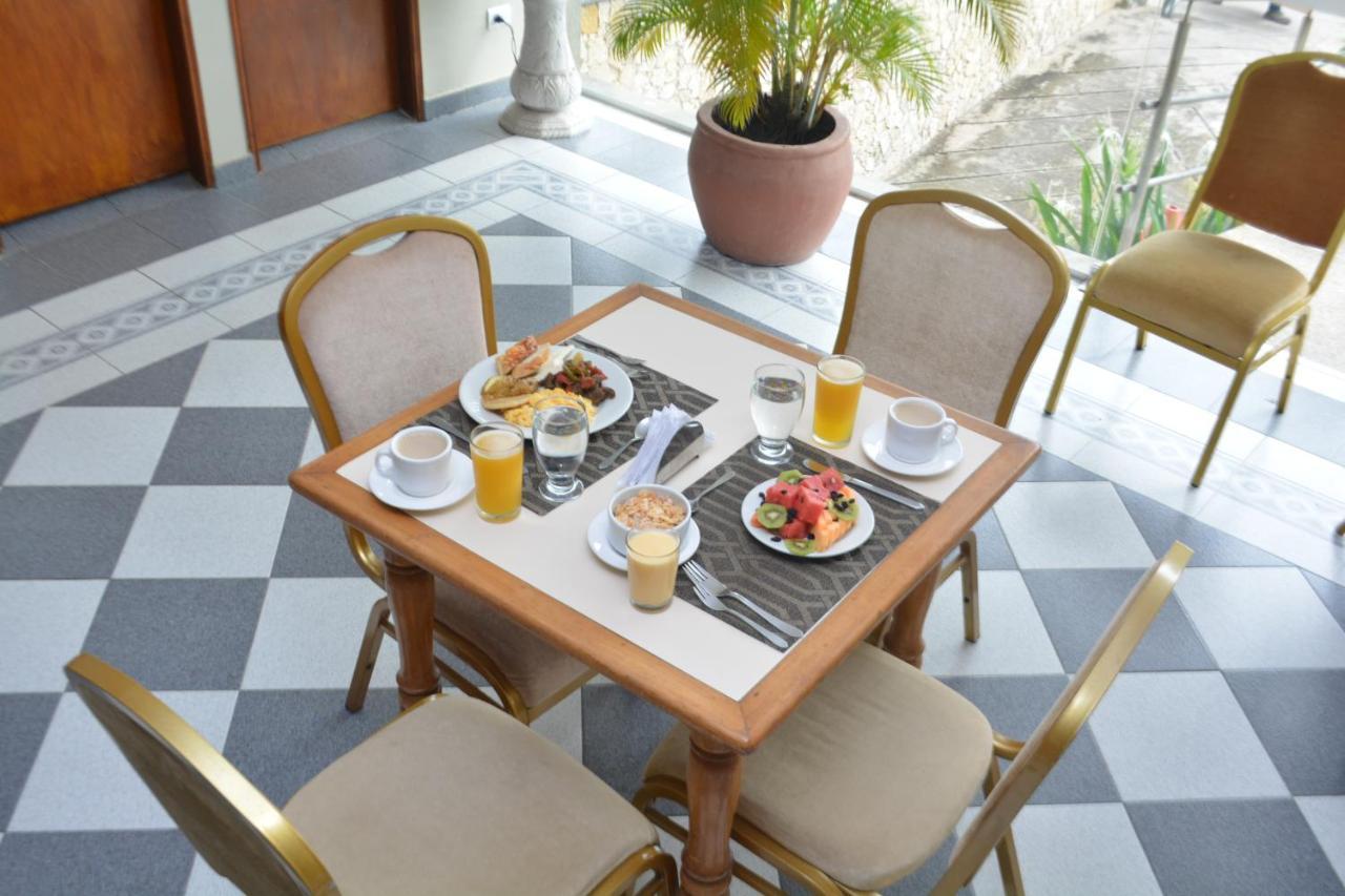 Hotel Casa Ballesteros 바랑키야 외부 사진