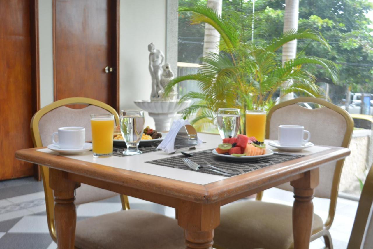 Hotel Casa Ballesteros 바랑키야 외부 사진